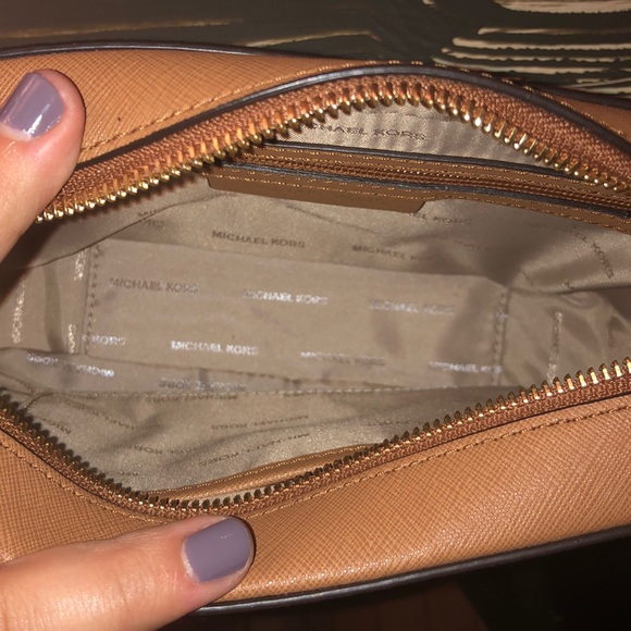 Michael Kors crossbody bag - Picture 4 of 5